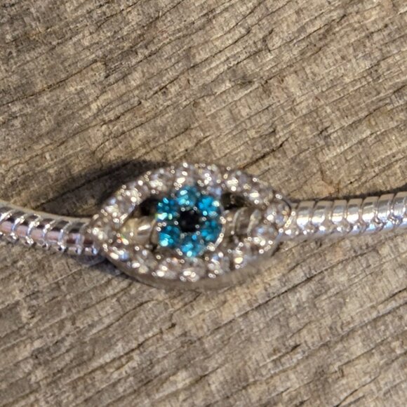 Blue Evil Eye Beaded Charm Pendant For Bracelet Necklace - Picture 4 of 5